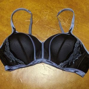 Adore Me wireless bra mesh band